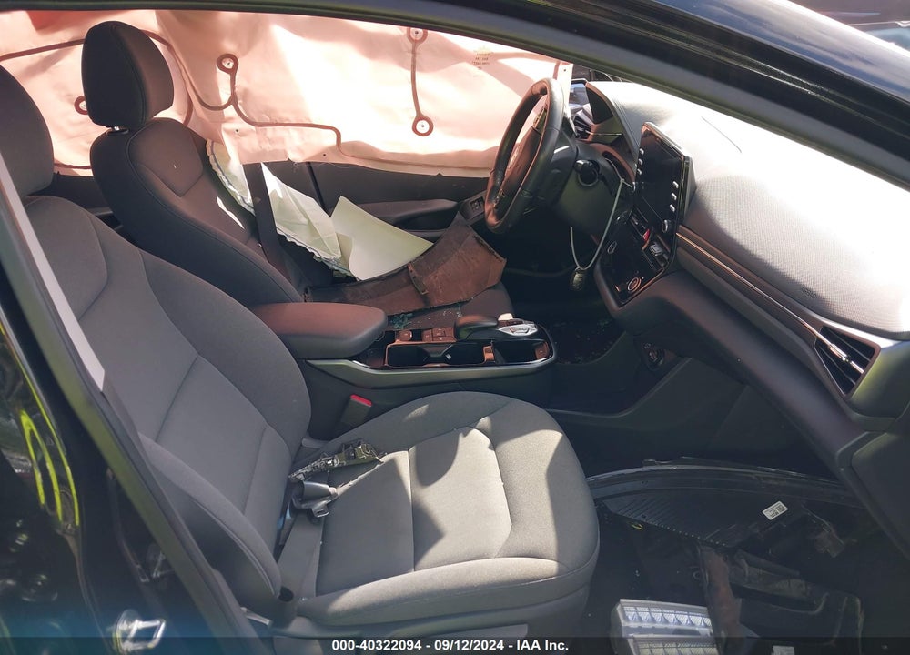 2021 HYUNDAI IONIQ ELECTRIC SE VIN: KMHC75LJ8MU078059