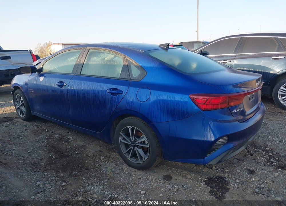 2024 KIA FORTE LXS VIN: 3KPF24AD8RE761571