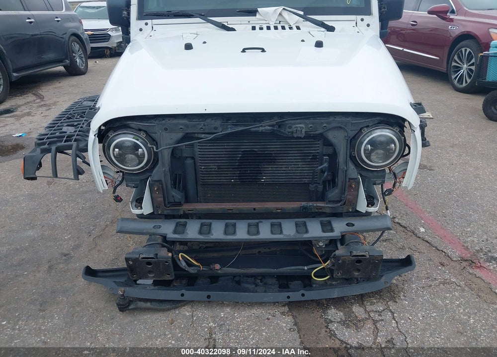 2015 JEEP WRANGLER UNLIMITED SAHARA VIN: 1C4BJWEGXFL710349