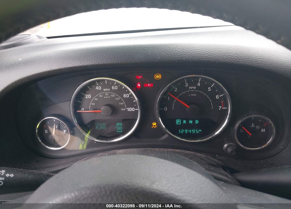 2015 JEEP WRANGLER UNLIMITED SAHARA VIN: 1C4BJWEGXFL710349