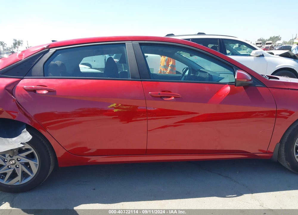 2024 HYUNDAI ELANTRA SEL VIN: KMHLM4DG5RU706530