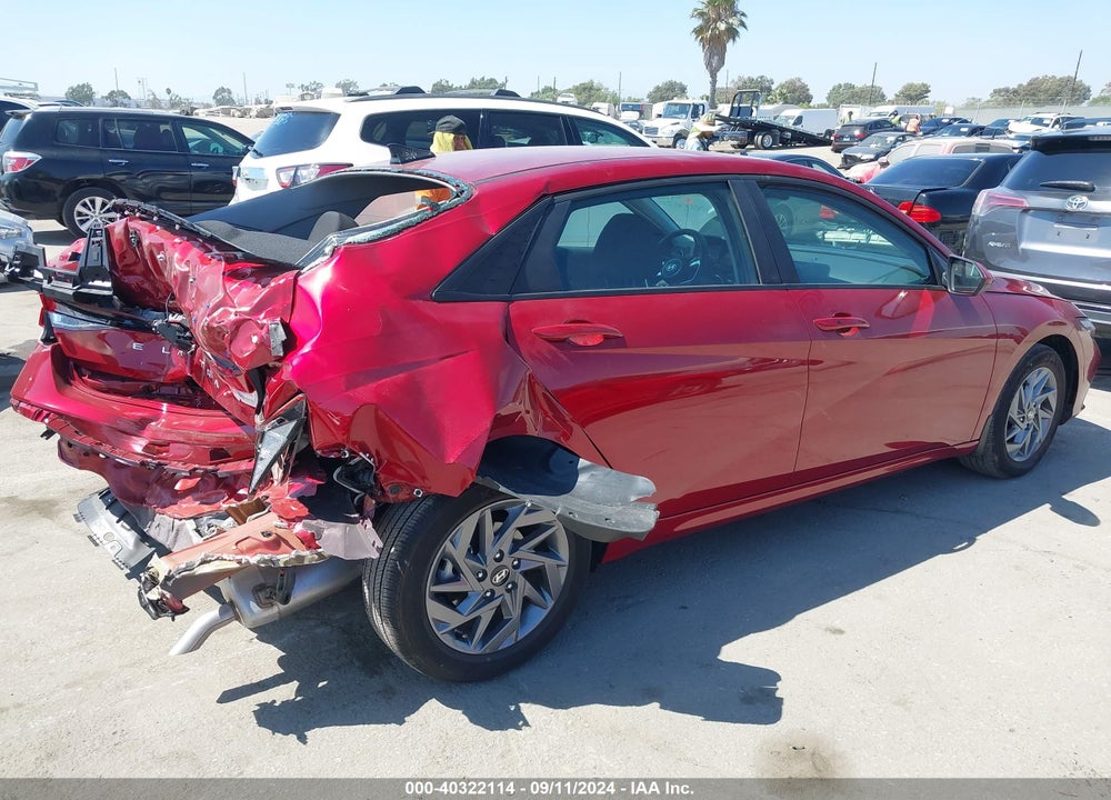 2024 HYUNDAI ELANTRA SEL VIN: KMHLM4DG5RU706530