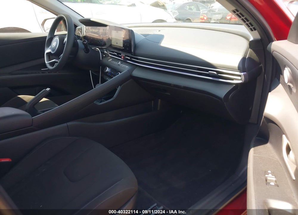2024 HYUNDAI ELANTRA SEL VIN: KMHLM4DG5RU706530