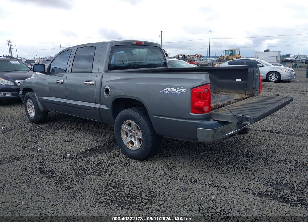 2005 DODGE DAKOTA SLT VIN: 1D7HW48N05S253992