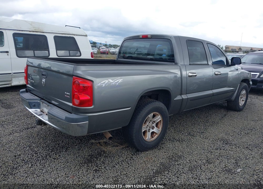 2005 DODGE DAKOTA SLT VIN: 1D7HW48N05S253992