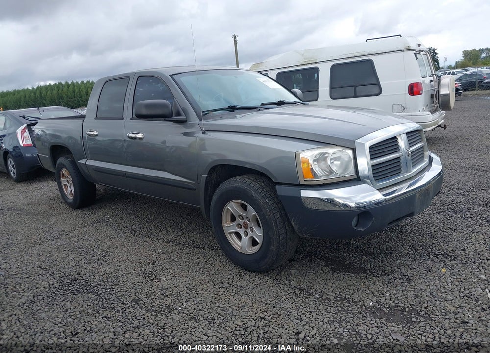 2005 DODGE DAKOTA SLT VIN: 1D7HW48N05S253992