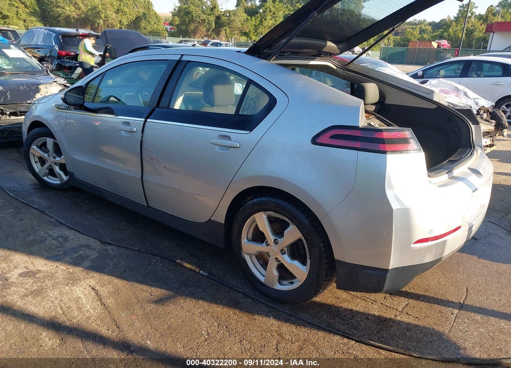 2011 CHEVROLET VOLT VIN: 1G1RC6E43BU103818