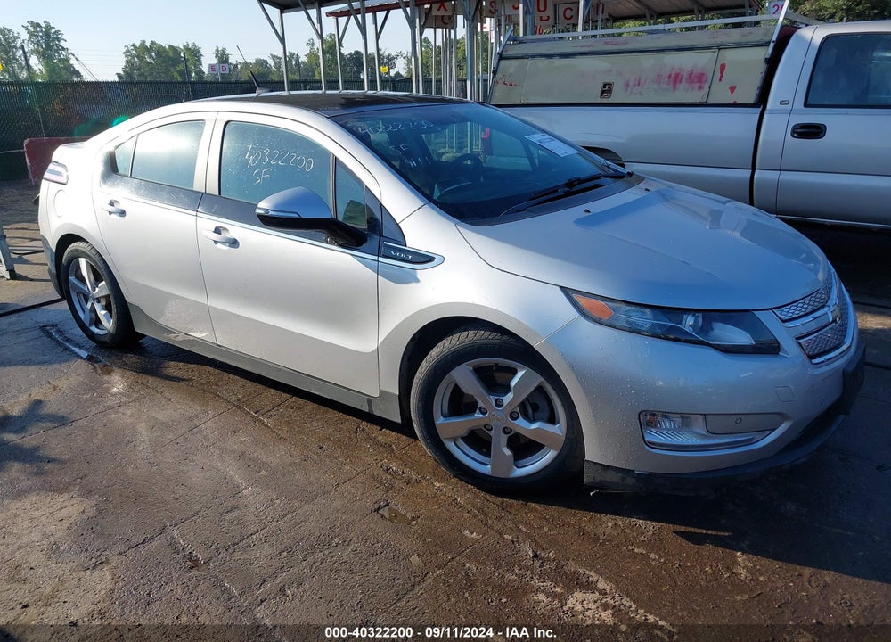 2011 CHEVROLET VOLT VIN: 1G1RC6E43BU103818
