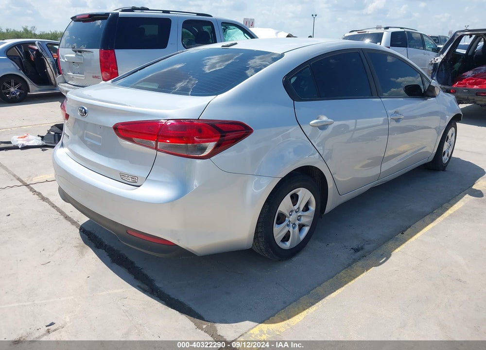2017 KIA FORTE LX VIN: 3KPFK4A70HE042968