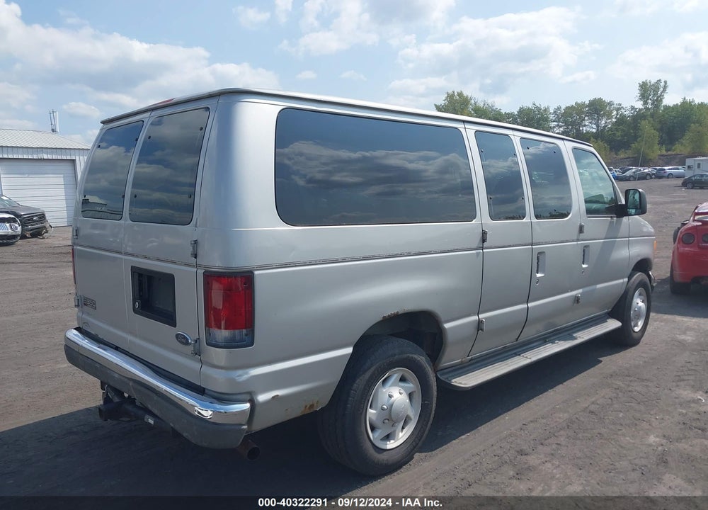 2003 FORD E-350 SUPER DUTY CHATEAU/XL/XLT VIN: 1FBNE31LX3HB38933