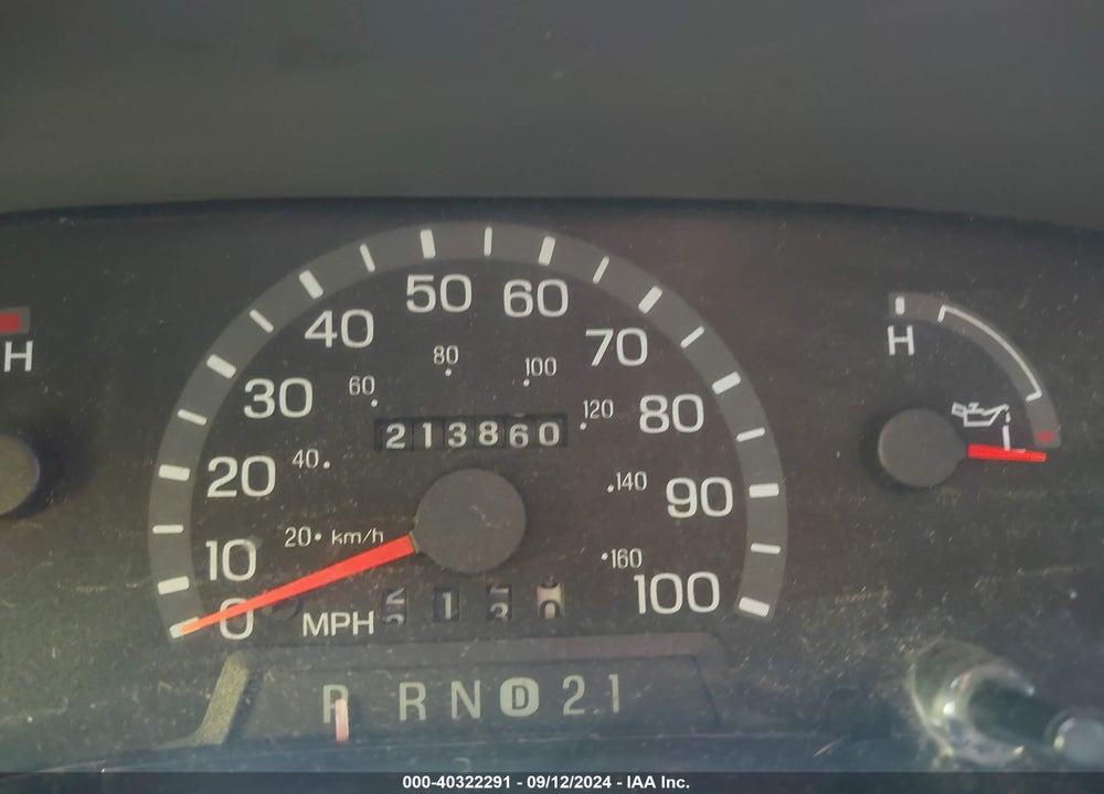 2003 FORD E-350 SUPER DUTY CHATEAU/XL/XLT VIN: 1FBNE31LX3HB38933