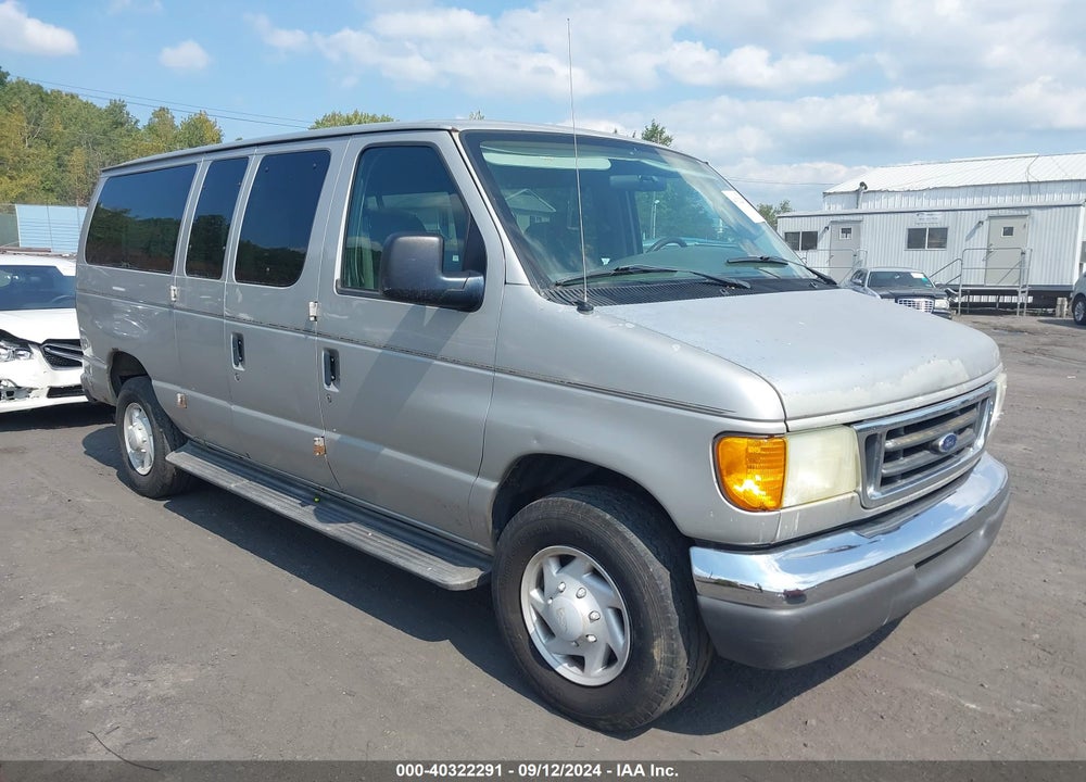 2003 FORD E-350 SUPER DUTY CHATEAU/XL/XLT VIN: 1FBNE31LX3HB38933