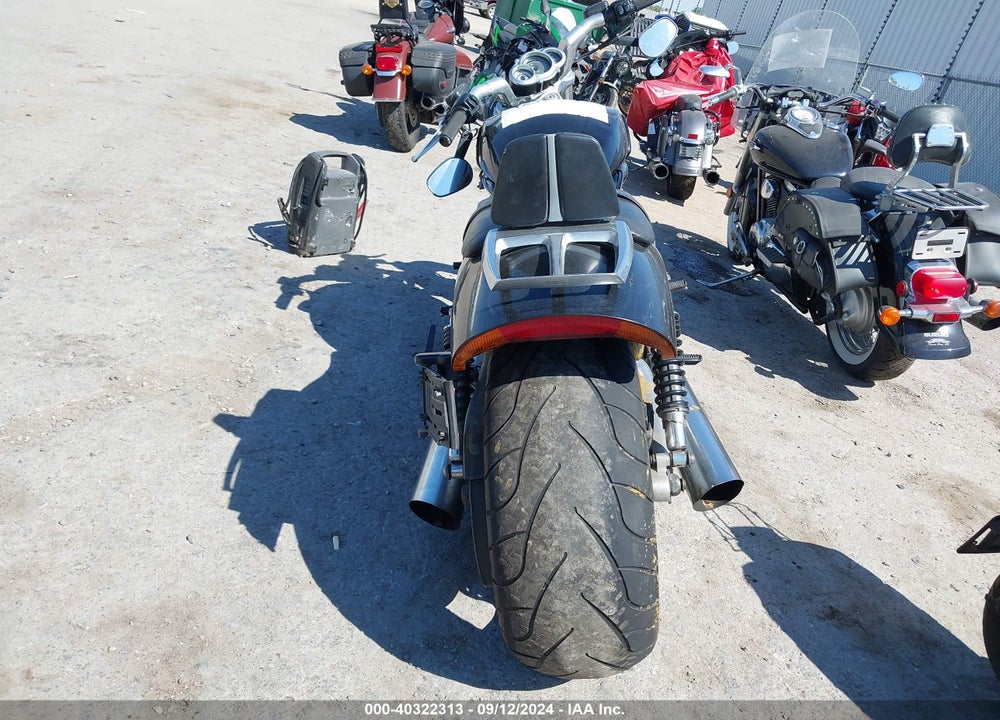 2015 HARLEY-DAVIDSON VRSCF VROD MUSCLE VIN: 1HD1HPH11FC805398
