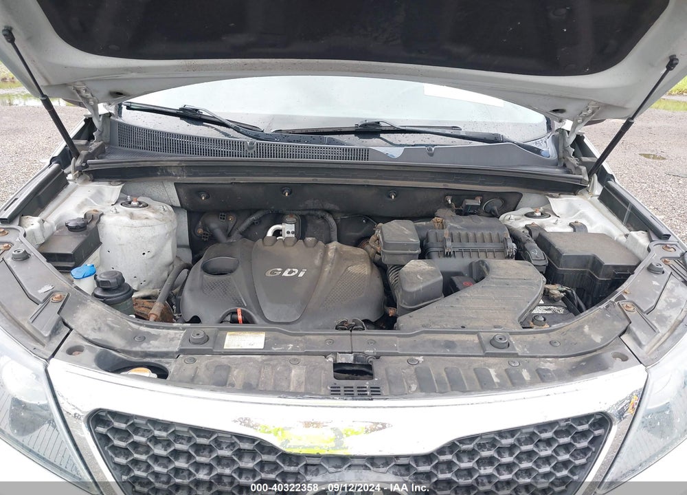 2012 KIA SORENTO LX VIN: 5XYKTCA64CG270836