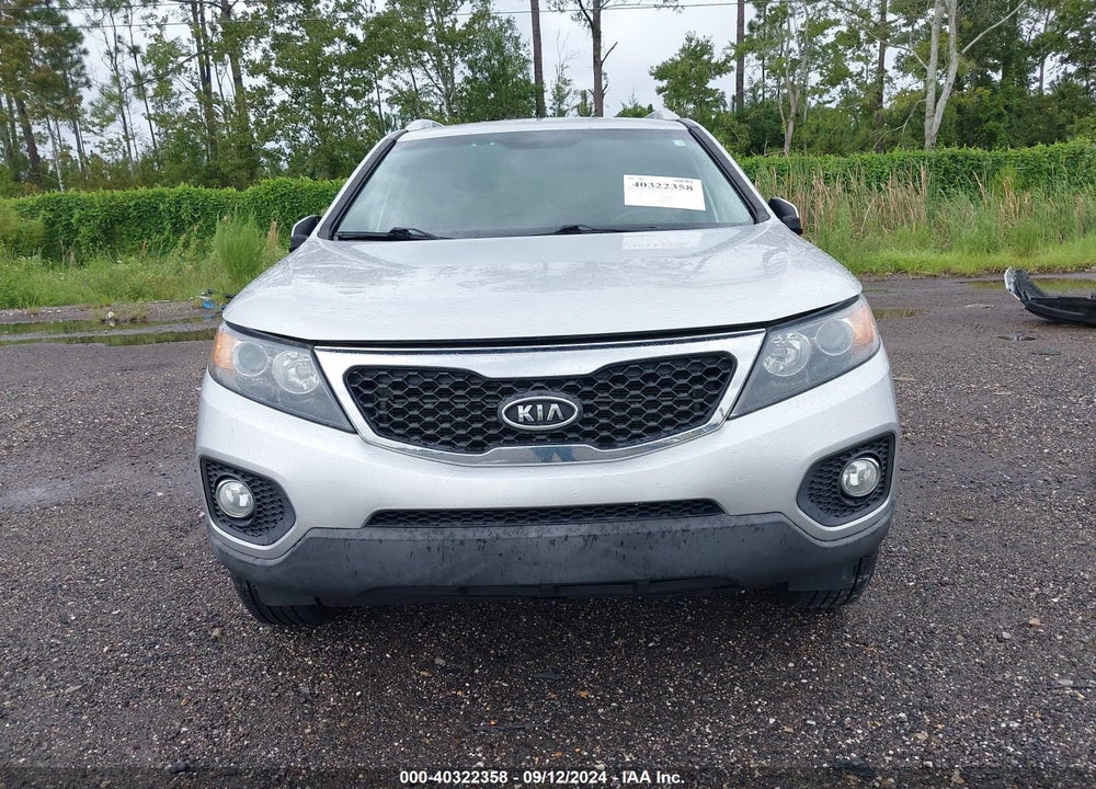 2012 KIA SORENTO LX VIN: 5XYKTCA64CG270836