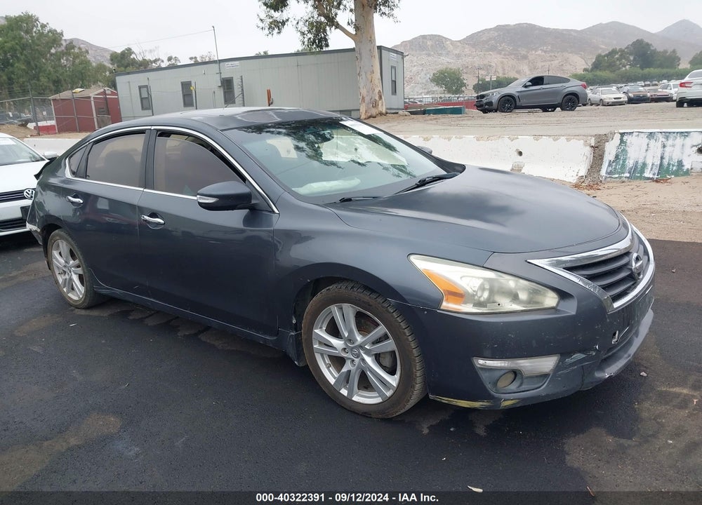 2013 NISSAN ALTIMA 3.5 SV VIN: 1N4BL3AP1DN470680