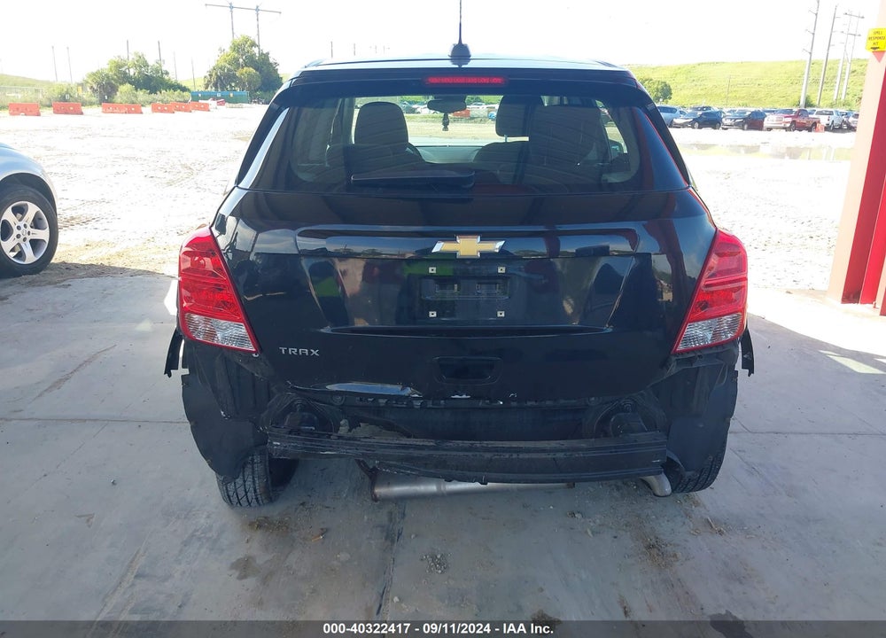 2017 CHEVROLET TRAX LS VIN: 3GNCJKSB7HL217622