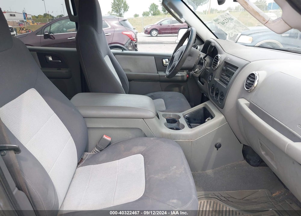2004 FORD EXPEDITION NBX/XLT VIN: 1FMFU16L14LB75203
