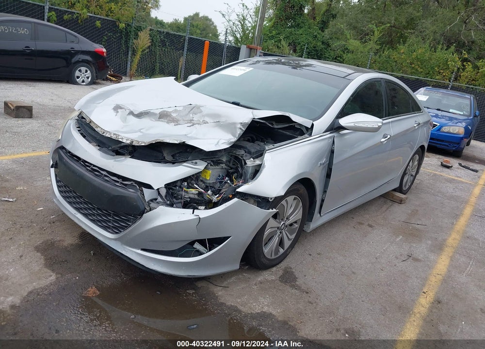 2013 HYUNDAI SONATA HYBRID LIMITED VIN: KMHEC4A46DA068448