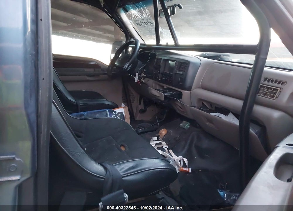 2004 FORD F-350 LARIAT/XL/XLT VIN: 1FTSW31S14EA70172