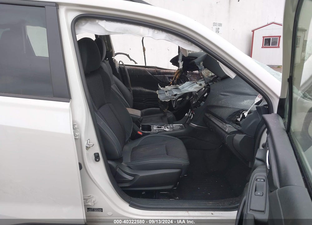 2022 SUBARU FORESTER PREMIUM VIN: JF2SKAEC2NH522408