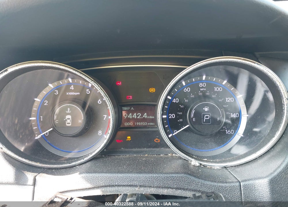 2014 HYUNDAI SONATA GLS VIN: 5NPEB4AC3EH895381