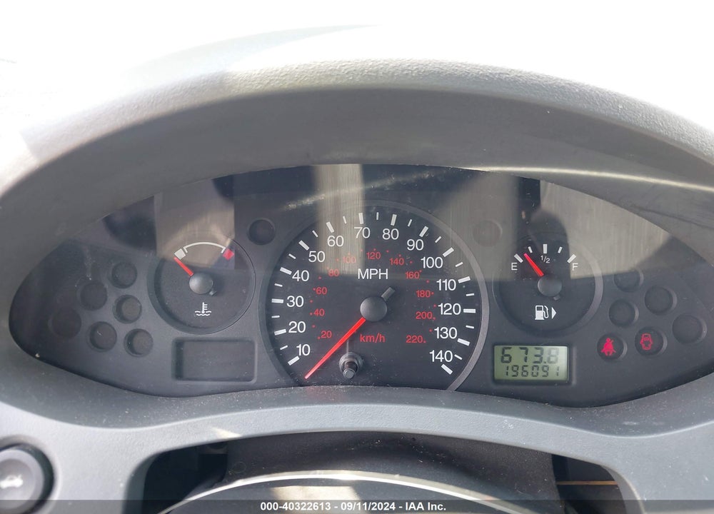 2005 FORD FOCUS ZX4 VIN: 1FAFP34N95W317718