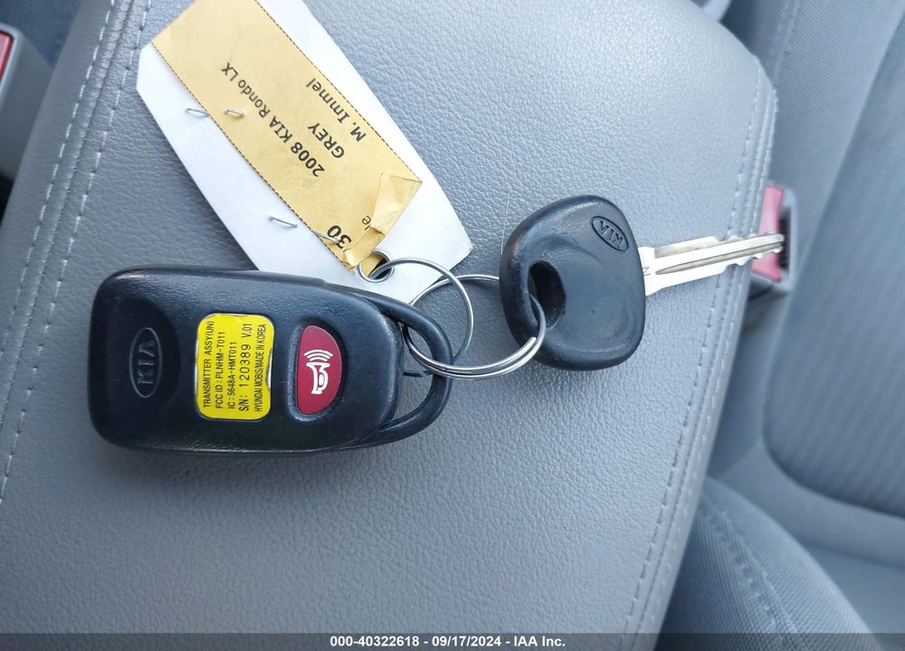 2008 KIA RONDO LX VIN: KNAFG525587199316