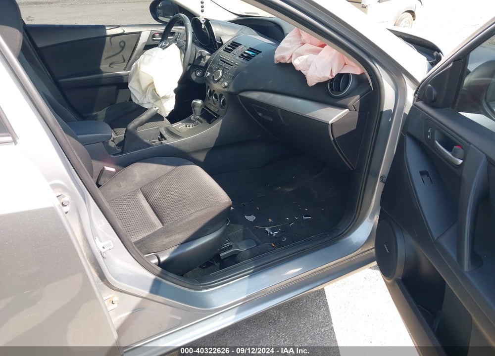 2012 MAZDA 3 VIN: JM1BL1V71C1606028