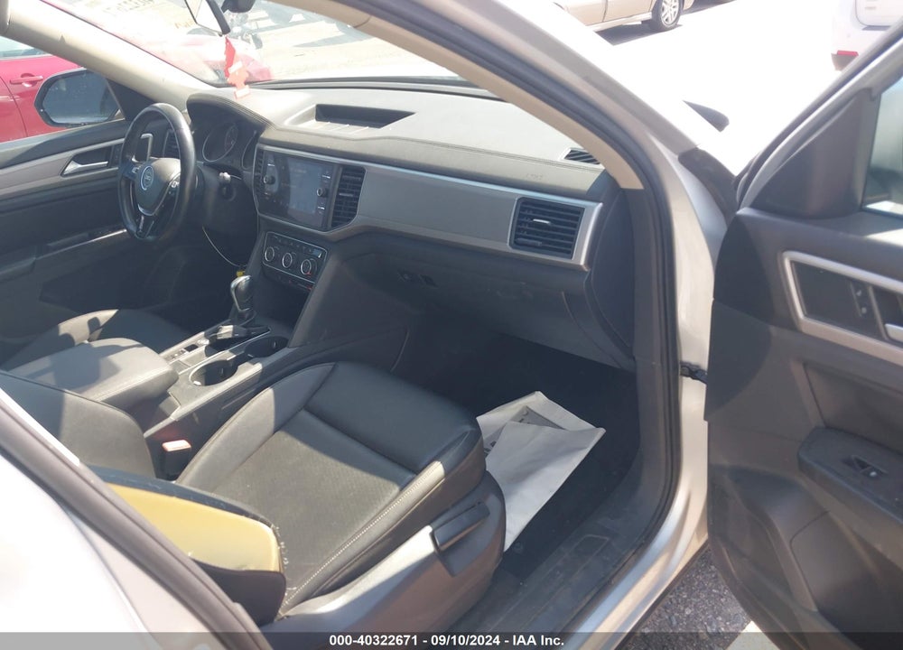 2018 VOLKSWAGEN ATLAS 3.6L V6 SE VIN: 1V2CR2CA7JC562303
