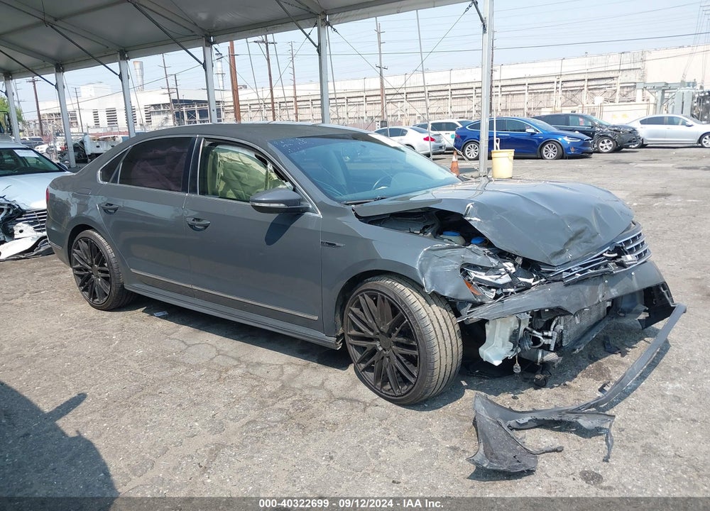 2017 VOLKSWAGEN PASSAT 1.8T R-LINE VIN: 1VWDT7A34HC042236