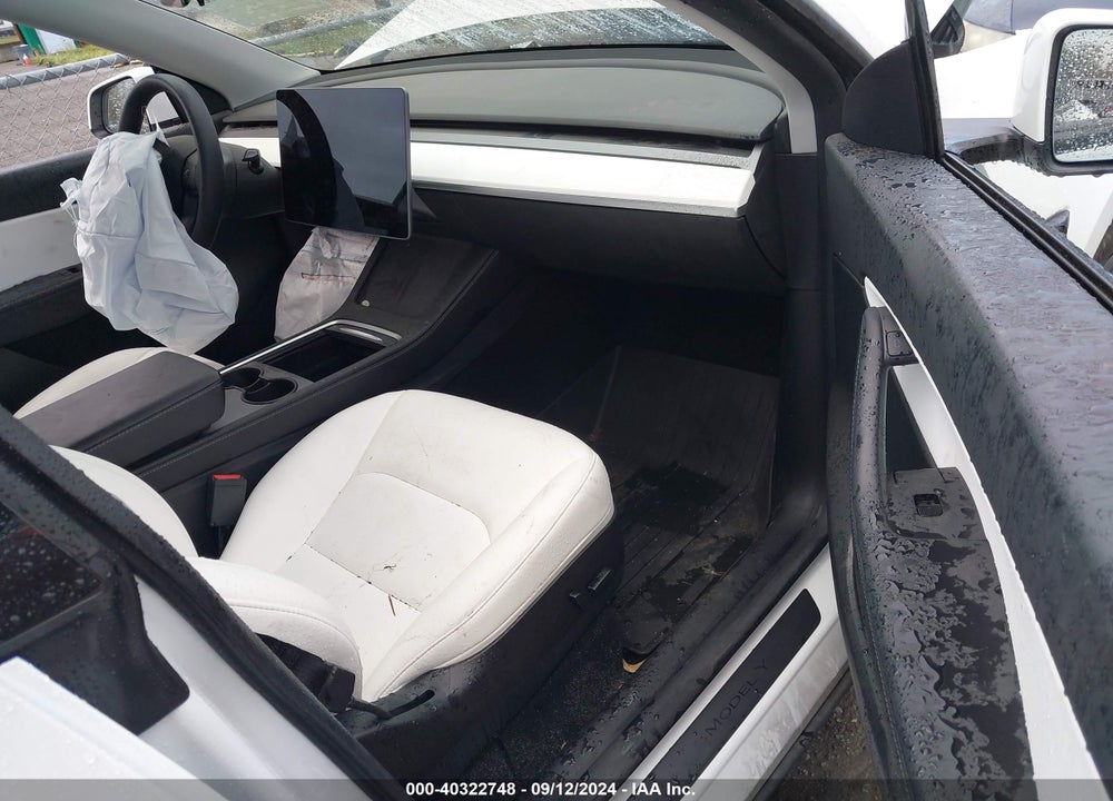 2021 TESLA MODEL Y LONG RANGE DUAL MOTOR ALL-WHEEL DRIVE VIN: 5YJYGAEE4MF228681