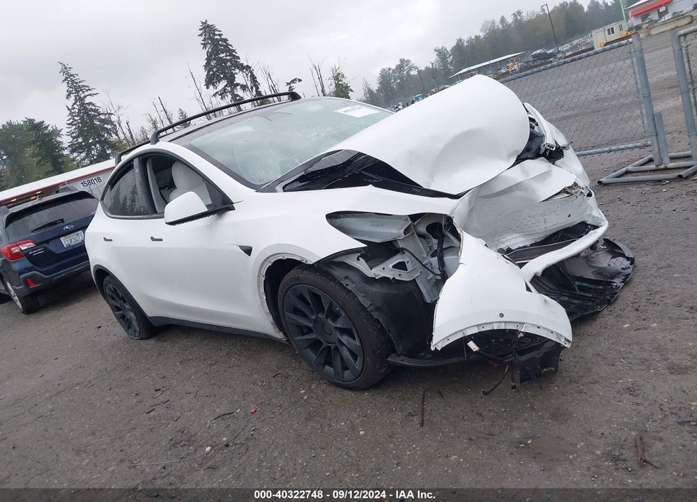 2021 TESLA MODEL Y LONG RANGE DUAL MOTOR ALL-WHEEL DRIVE VIN: 5YJYGAEE4MF228681