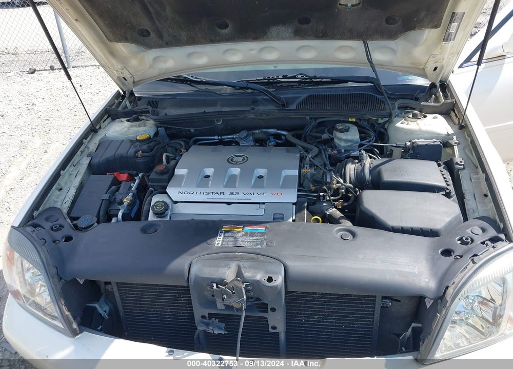 2001 CADILLAC DEVILLE DTS VIN: 1G6KF57971U124319