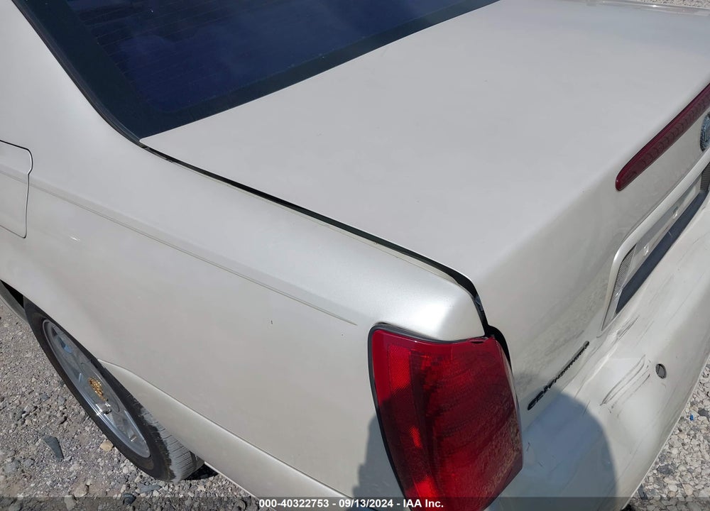 2001 CADILLAC DEVILLE DTS VIN: 1G6KF57971U124319
