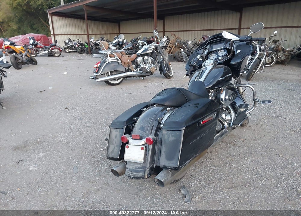 2016 HARLEY-DAVIDSON FLTRXS ROAD GLIDE SPECIAL VIN: 1HD1KTM19GB664667