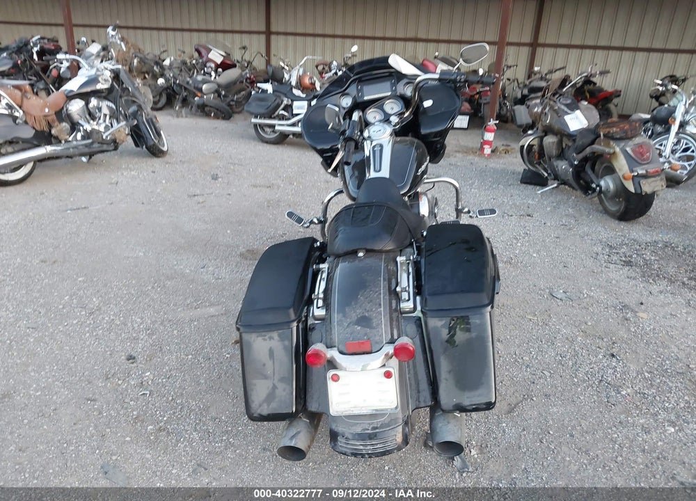 2016 HARLEY-DAVIDSON FLTRXS ROAD GLIDE SPECIAL VIN: 1HD1KTM19GB664667