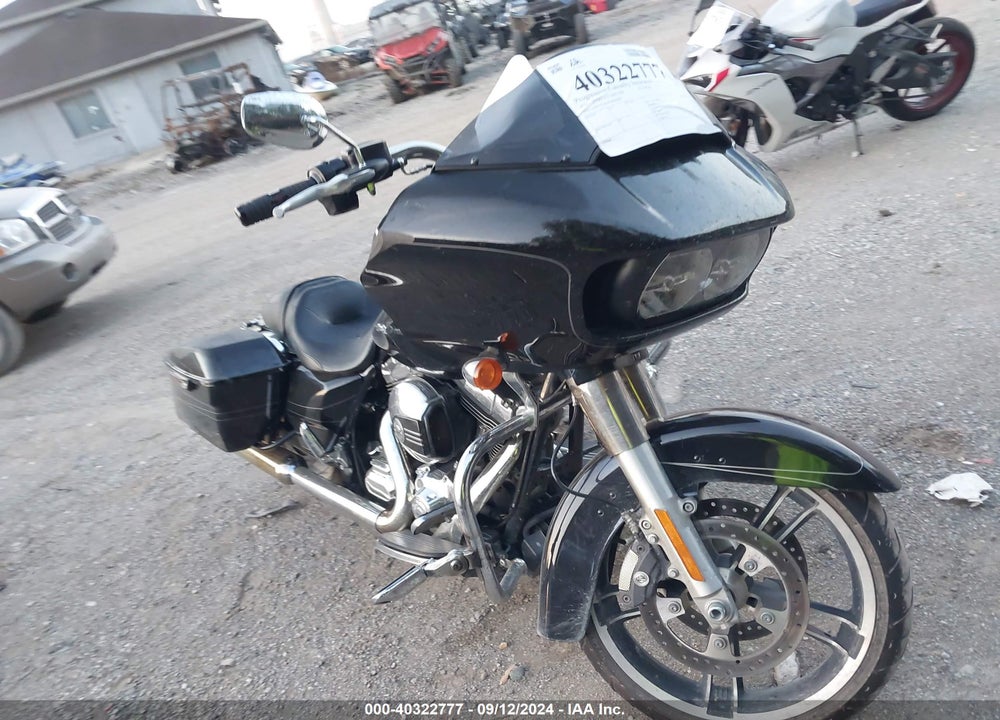 2016 HARLEY-DAVIDSON FLTRXS ROAD GLIDE SPECIAL VIN: 1HD1KTM19GB664667
