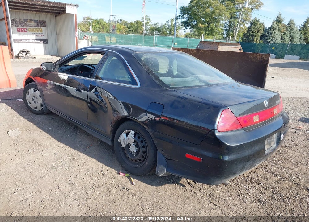 2002 HONDA ACCORD 3.0 LX VIN: 1HGCG22492A031315