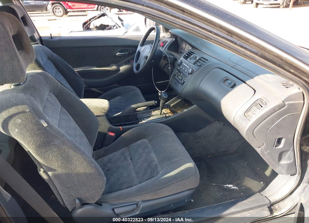 2002 HONDA ACCORD 3.0 LX VIN: 1HGCG22492A031315