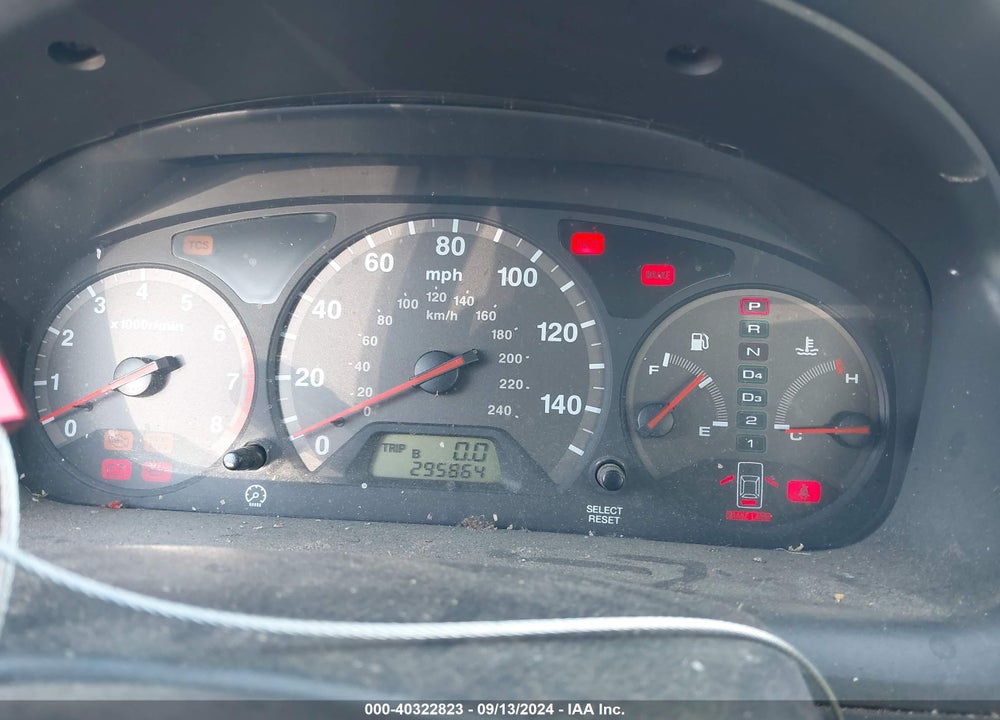 2002 HONDA ACCORD 3.0 LX VIN: 1HGCG22492A031315