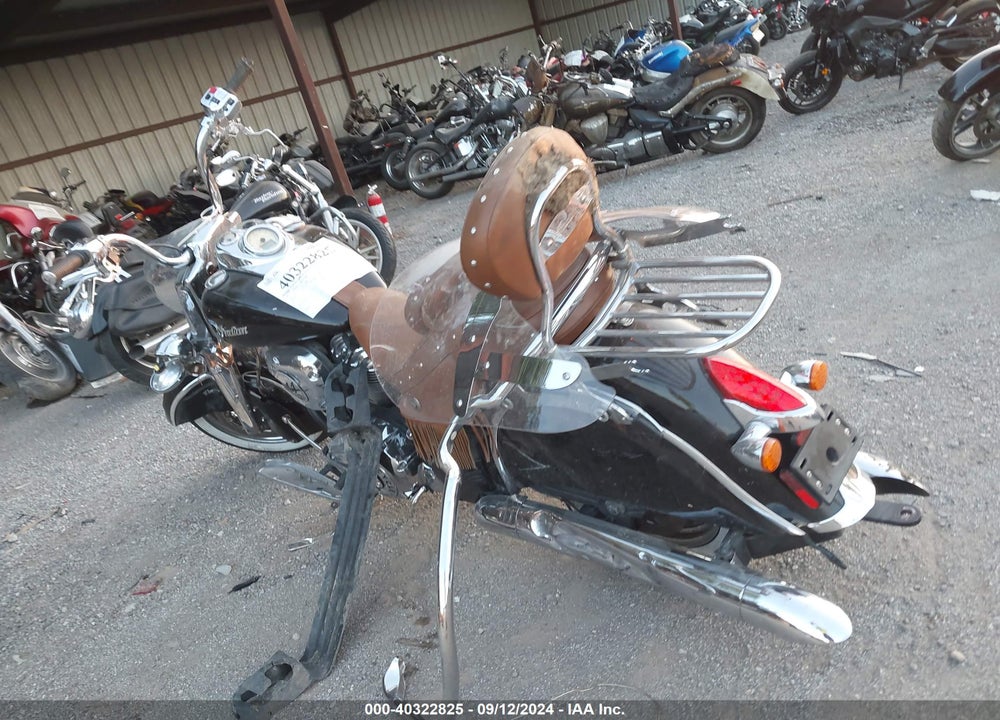 2015 INDIAN MOTORCYCLE CO. CHIEF VINTAGE VIN: 56KCCVAA8F3322802