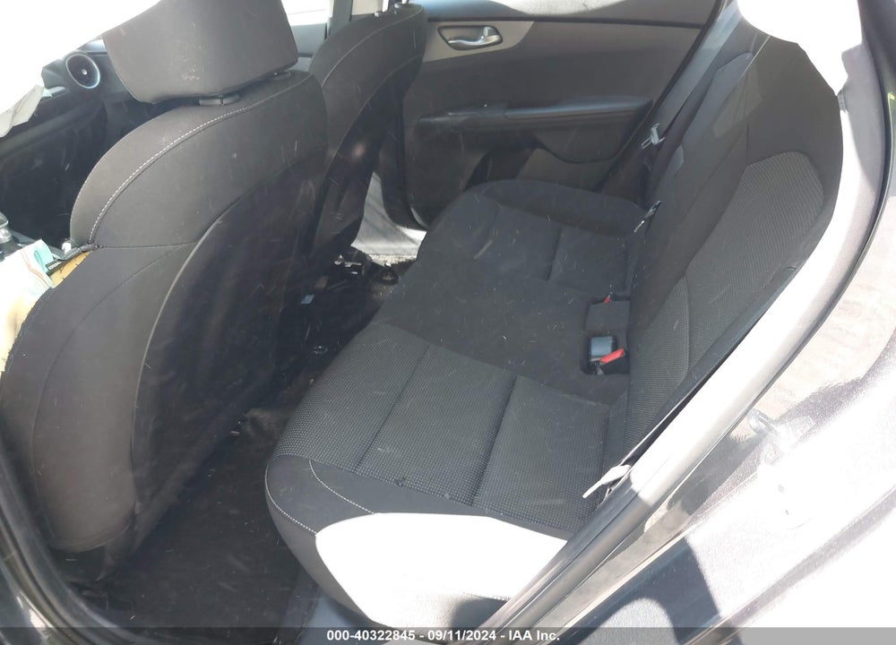 2019 KIA FORTE LXS VIN: 3KPF24AD2KE080442
