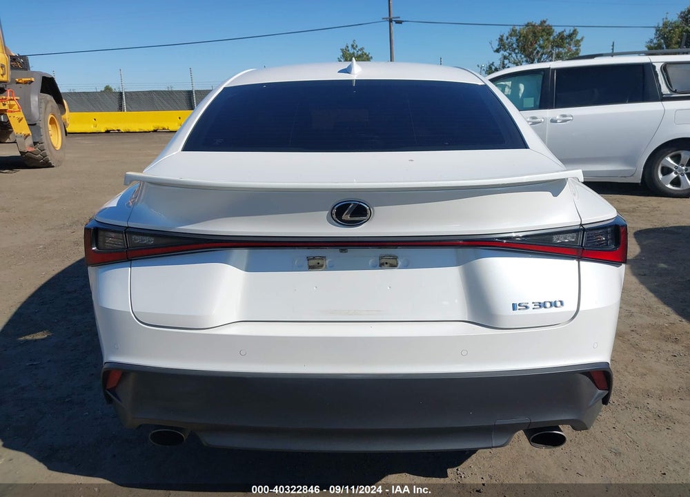 2021 LEXUS IS 300 VIN: JTHCA1D20M5117113