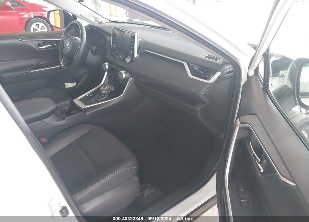 2021 TOYOTA RAV4 HYBRID XLE PREMIUM VIN: 2T3B6RFV8MW029388
