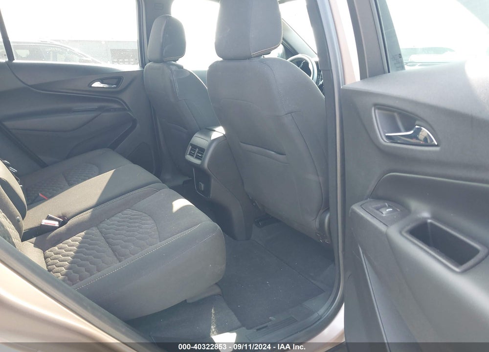 2018 CHEVROLET EQUINOX LT VIN: 2GNAXSEV0J6247440
