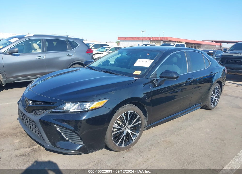 2020 TOYOTA CAMRY SE VIN: 4T1G11AK6LU868630