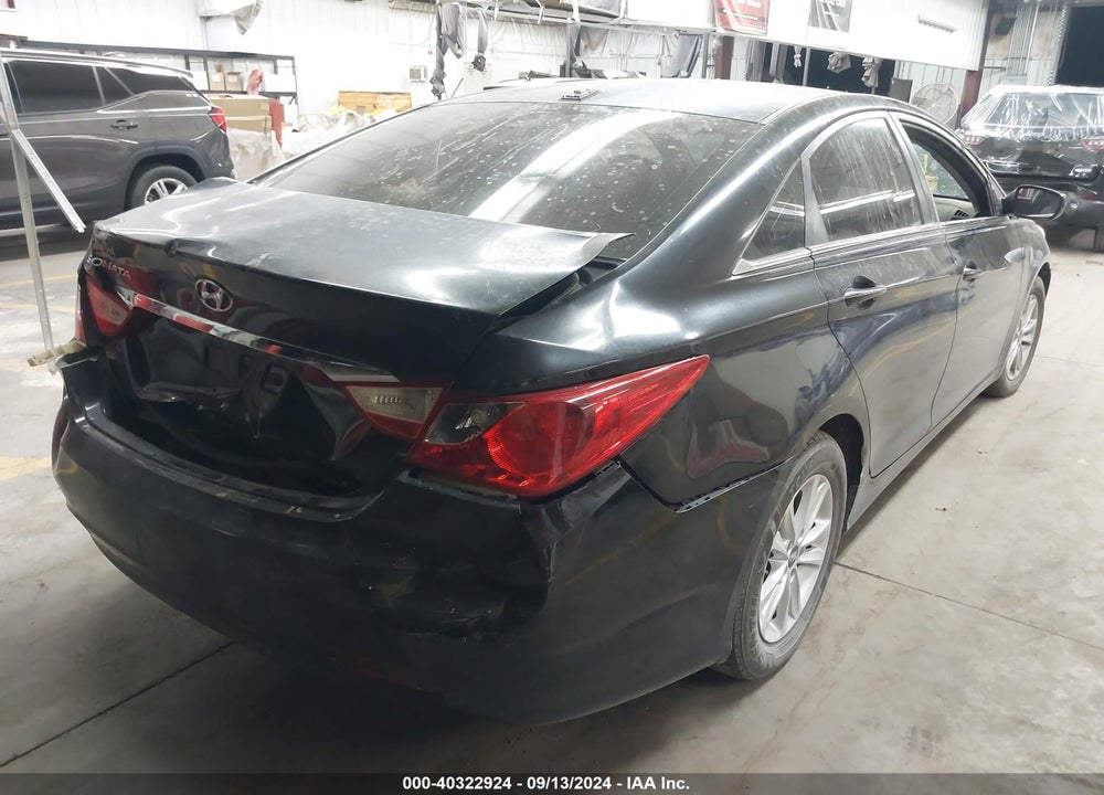 2013 HYUNDAI SONATA GLS VIN: 5NPEB4AC2DH733563