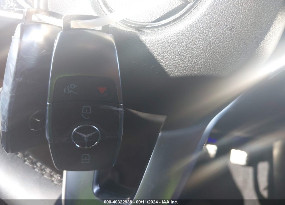 2022 MERCEDES-BENZ GLB 250 4MATIC VIN: W1N4M4HB9NW240471