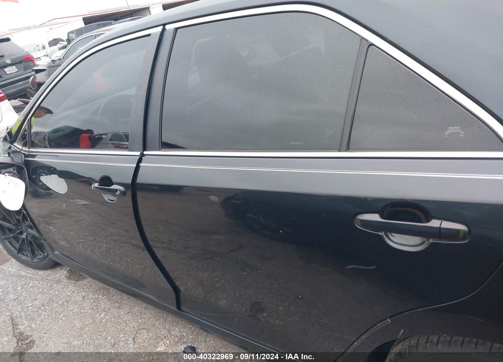2012 TOYOTA CAMRY SE VIN: 4T1BF1FK0CU073593